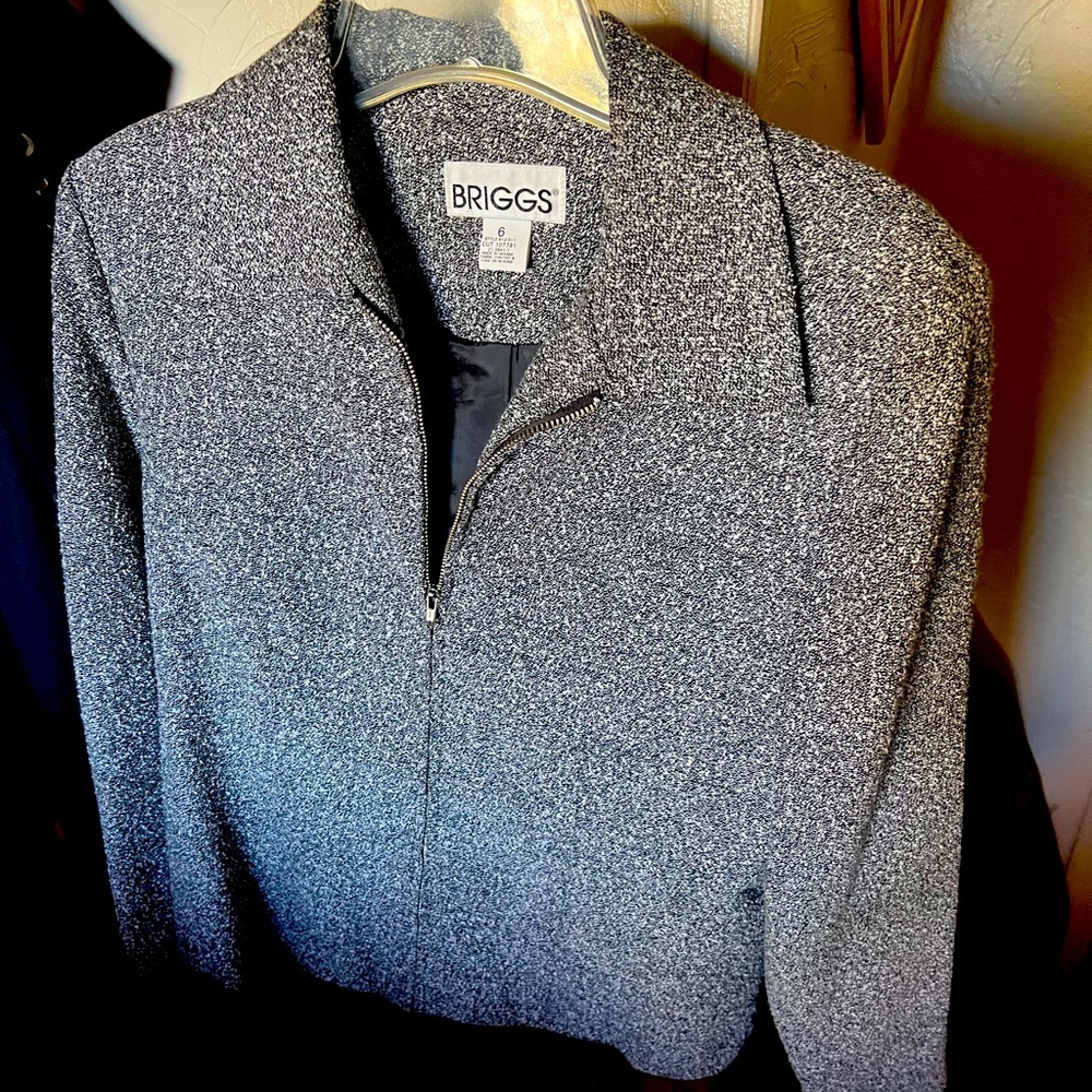 This is a suit jacket, goes great with a black skirt